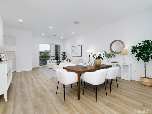 1075 Cadence, Irvine CA 92618