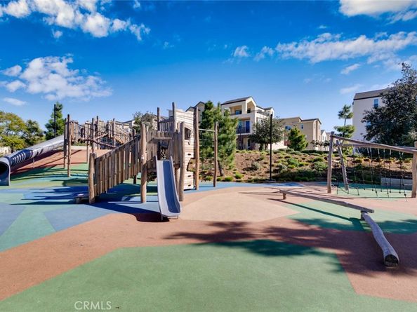 1075 Cadence, Irvine CA 92618