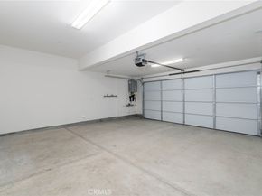 1075 Cadence, Irvine CA 92618