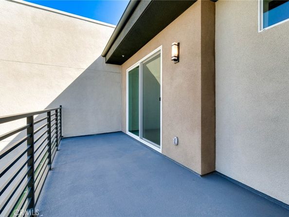 1075 Cadence, Irvine CA 92618