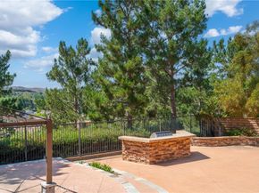 15 Basilica Place, Ladera Ranch CA 92694