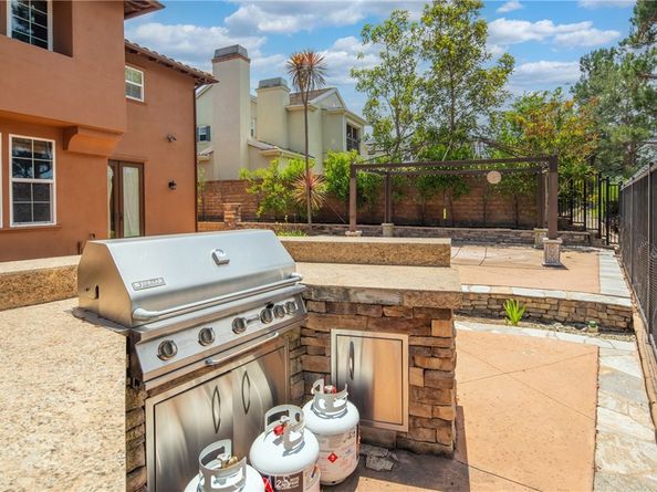 15 Basilica Place, Ladera Ranch CA 92694