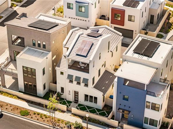 102 Yugen, Irvine CA 92618