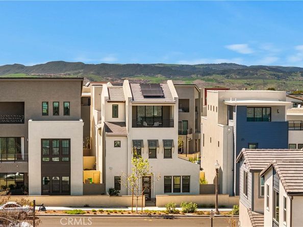 102 Yugen, Irvine CA 92618