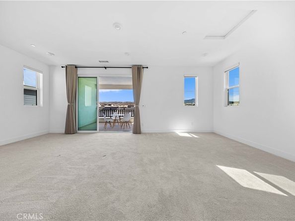 102 Yugen, Irvine CA 92618