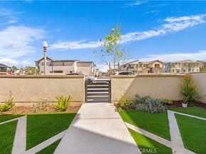 102 Yugen, Irvine CA 92618