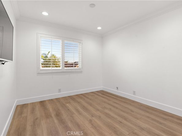 78 Pelican Court, Newport Beach CA 92660