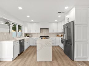 78 Pelican Court, Newport Beach CA 92660