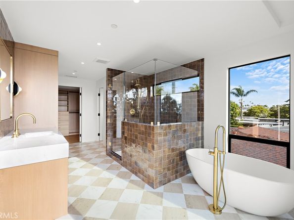 229 W Paseo De Cristobal, San Clemente CA 92672
