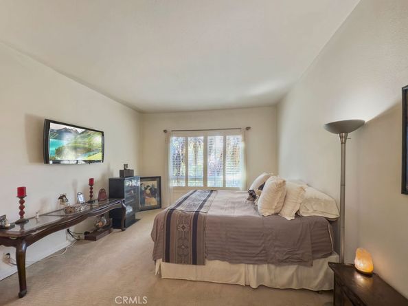 1 Palos, Irvine CA 92612