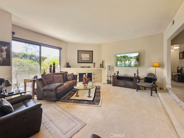 1 Palos, Irvine CA 92612