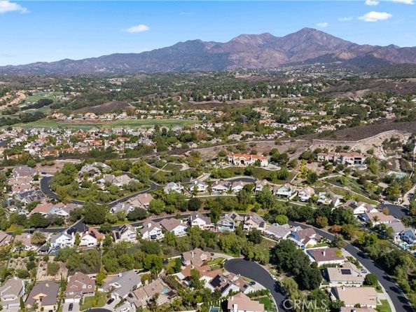 3 Portsmouth, Coto de Caza CA 92679