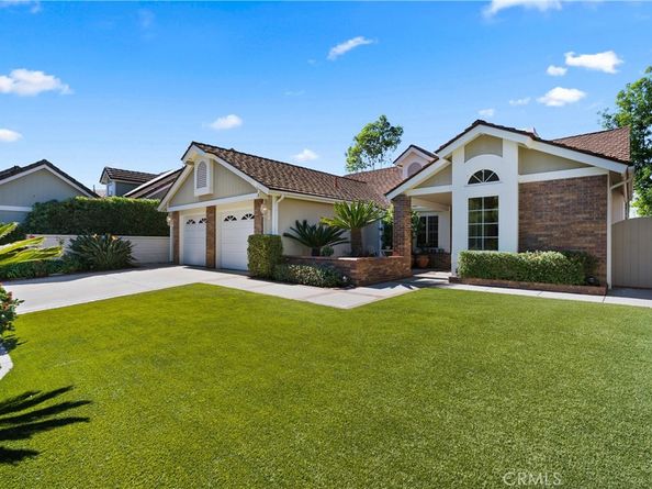 3 Portsmouth, Coto de Caza CA 92679