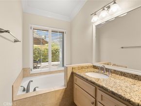 3 Portsmouth, Coto de Caza CA 92679