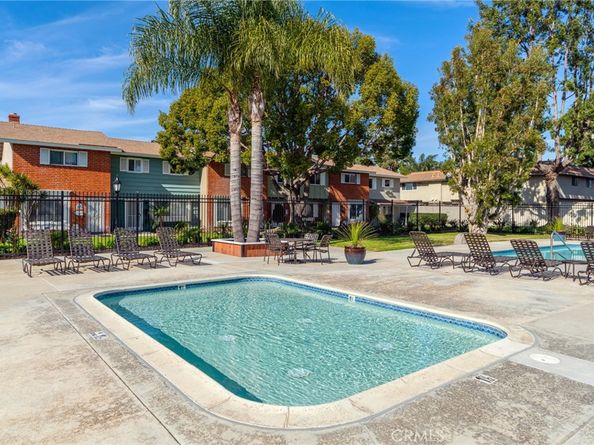 9667 Durham, Huntington Beach CA 92646