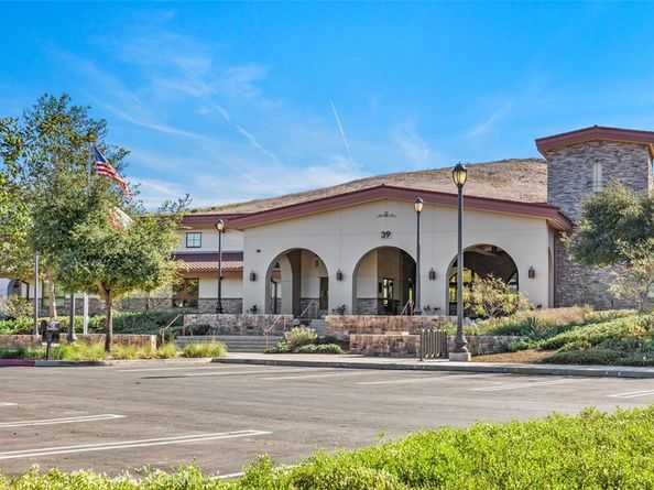 345 Tall Oak, Irvine CA 92603