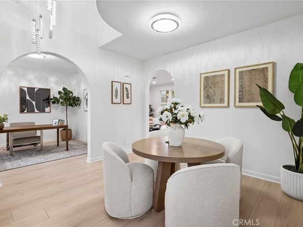 345 Tall Oak, Irvine CA 92603