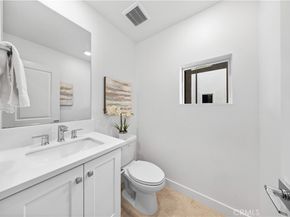 118 Abacus, Irvine CA 92618