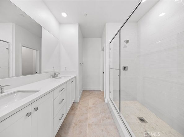 118 Abacus, Irvine CA 92618