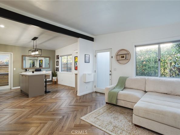 541 A Bernard St, Costa Mesa CA 92627