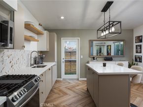 541 A Bernard St, Costa Mesa CA 92627