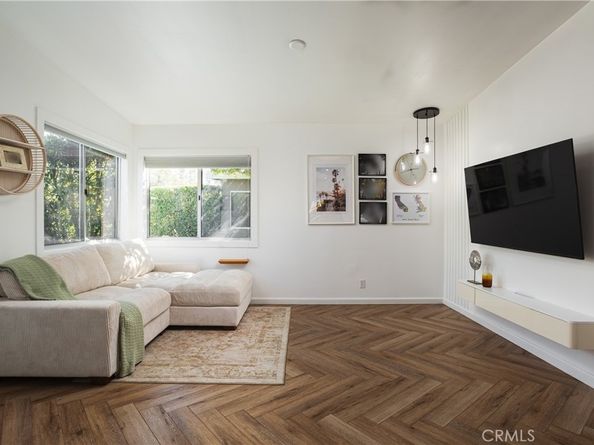 541 A Bernard St, Costa Mesa CA 92627