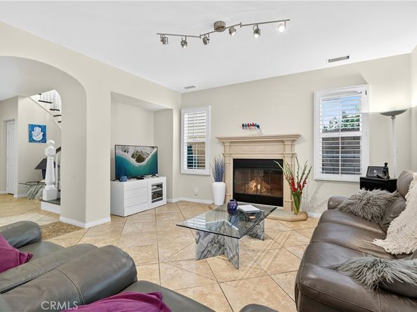 12 Inglenook, Irvine CA 92602