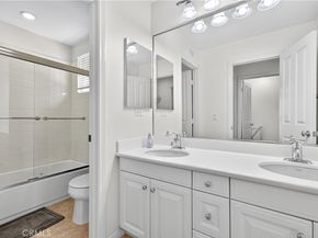 12 Inglenook, Irvine CA 92602