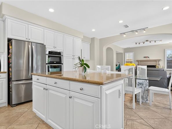 12 Inglenook, Irvine CA 92602