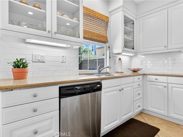 12 Inglenook, Irvine CA 92602