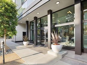 178 S Euclid Ave 408, Pasadena CA 91101