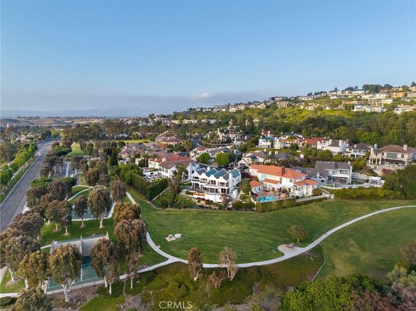 5 Hillsborough, Newport Beach CA 92660