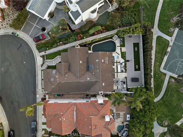 5 Hillsborough, Newport Beach CA 92660