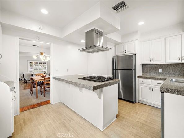 2480 Oregon Avenue, Long Beach CA 90806