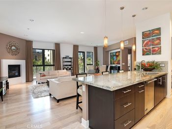 402 Rockefeller