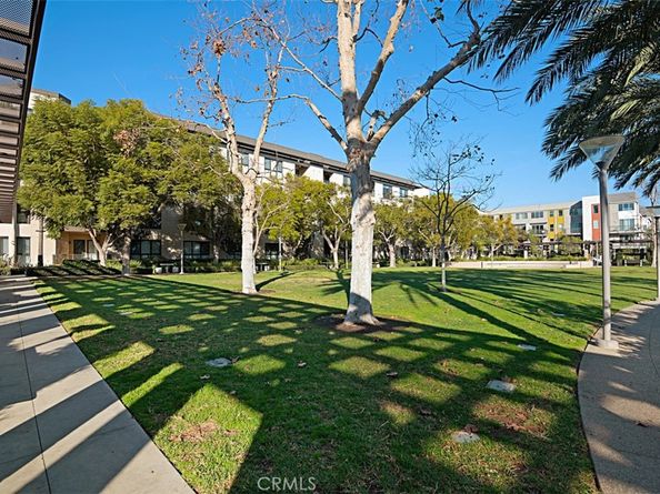 402 Rockefeller 203, Irvine CA 92612