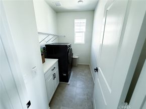 4105 S Sunflower Paseo, Ontario CA 91761