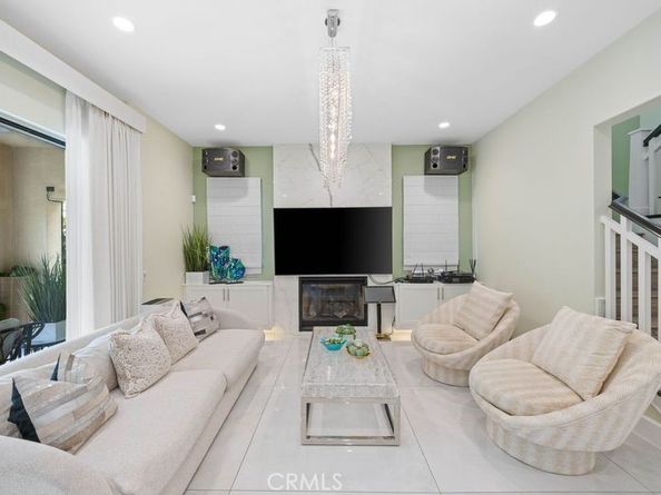 66 Furlong, Irvine CA 92602