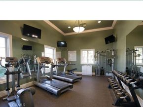 1413 Manchester Way, Tustin CA 92782
