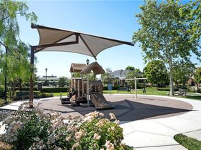 1413 Manchester Way, Tustin CA 92782