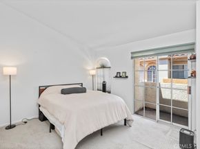 19932 Sherman Way B, Winnetka CA 91306
