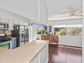 19932 Sherman Way B, Winnetka CA 91306