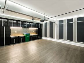 149 Lockford, Irvine CA 92602