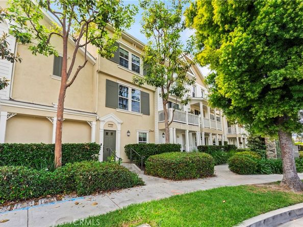 1123 Abelia, Irvine CA 92606