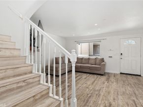 606 Lake #22 Street, Huntington Beach CA 92648