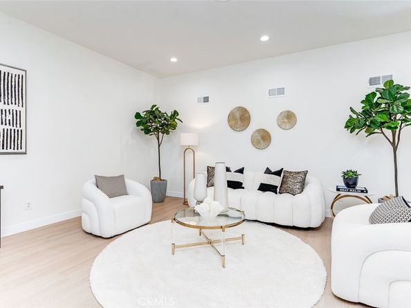 26 Seton, Irvine CA 92612