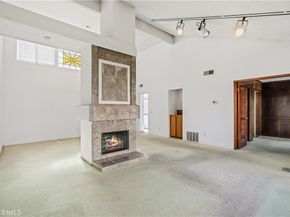 20 Navarre 134, Irvine CA 92612