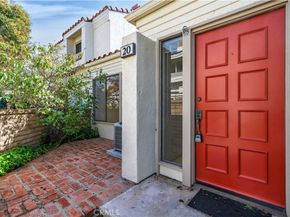 20 Navarre 134, Irvine CA 92612