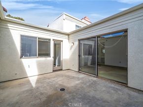 20 Navarre 134, Irvine CA 92612