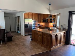 34 Midhill Road, Martinez CA 94553